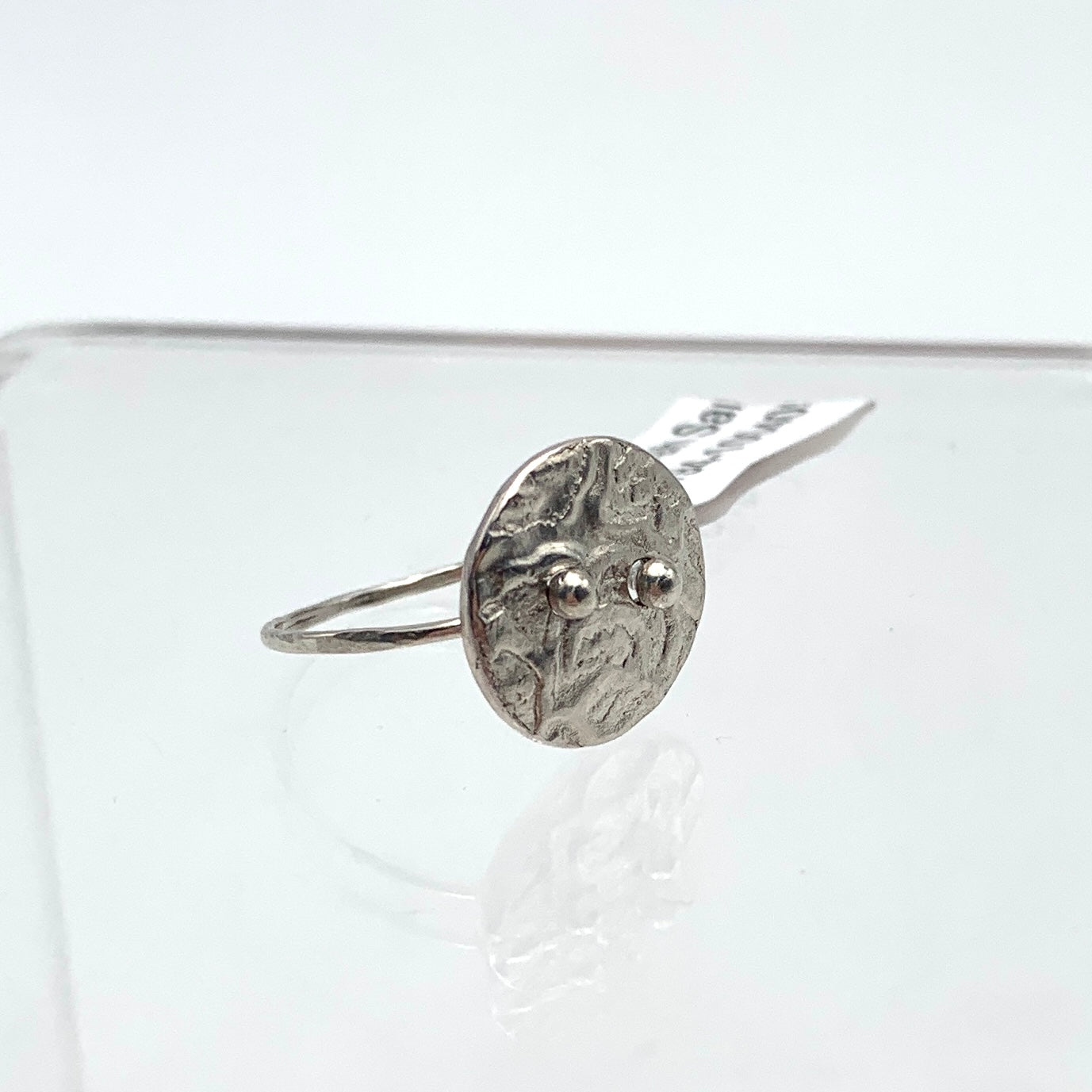 SS MOP Button Flex Ring