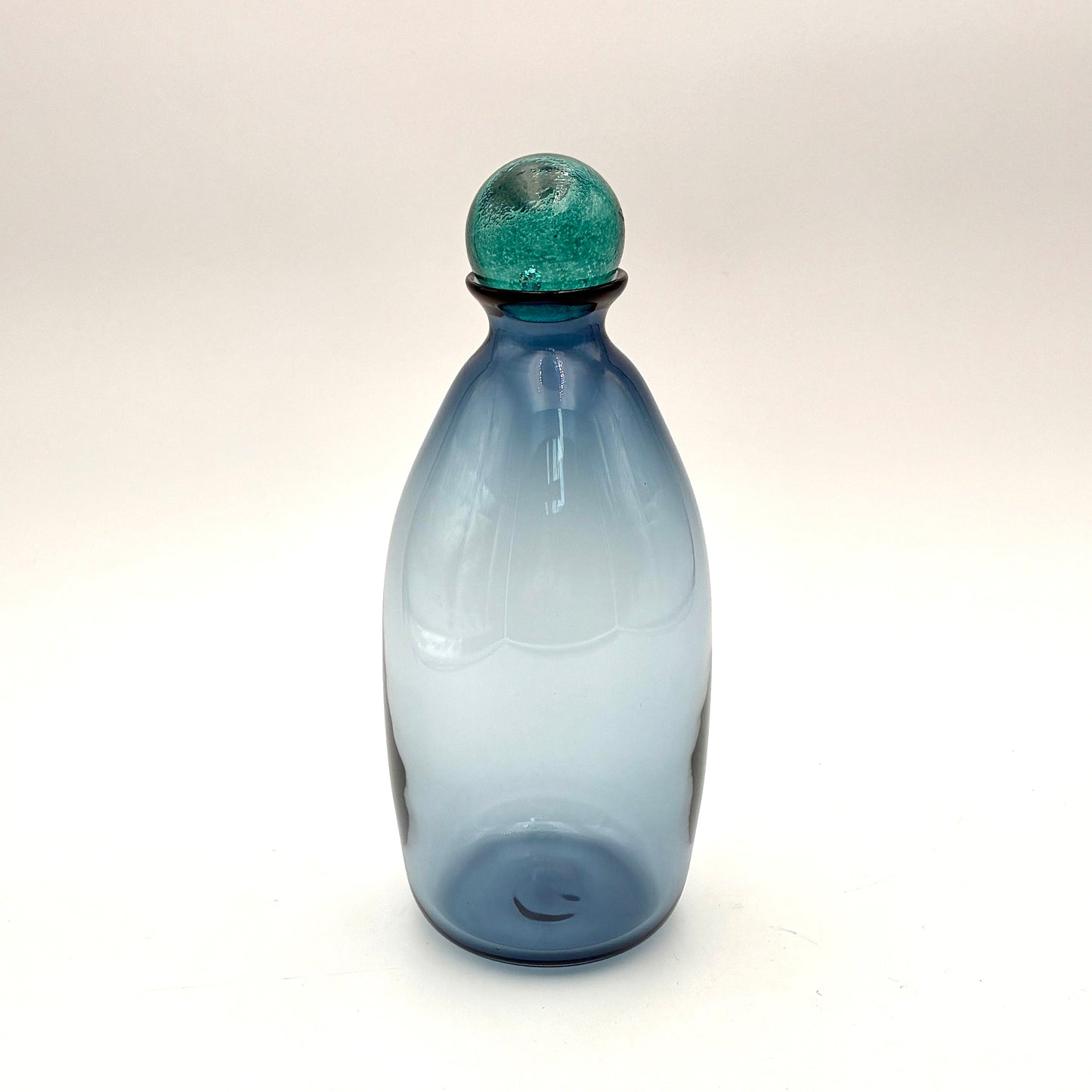 Duo Hue Decanter - Steel Blue / Lagoon