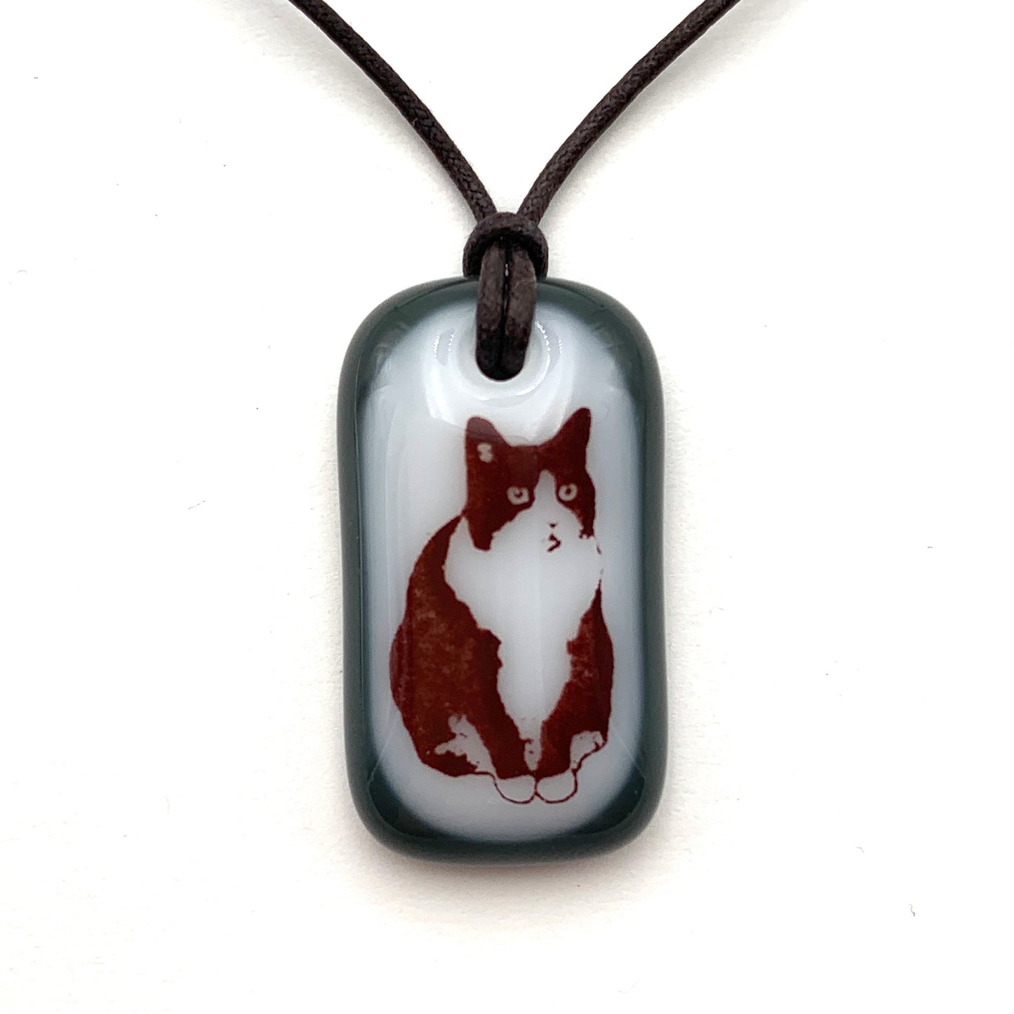 Tuxedo Cat Necklace 2024