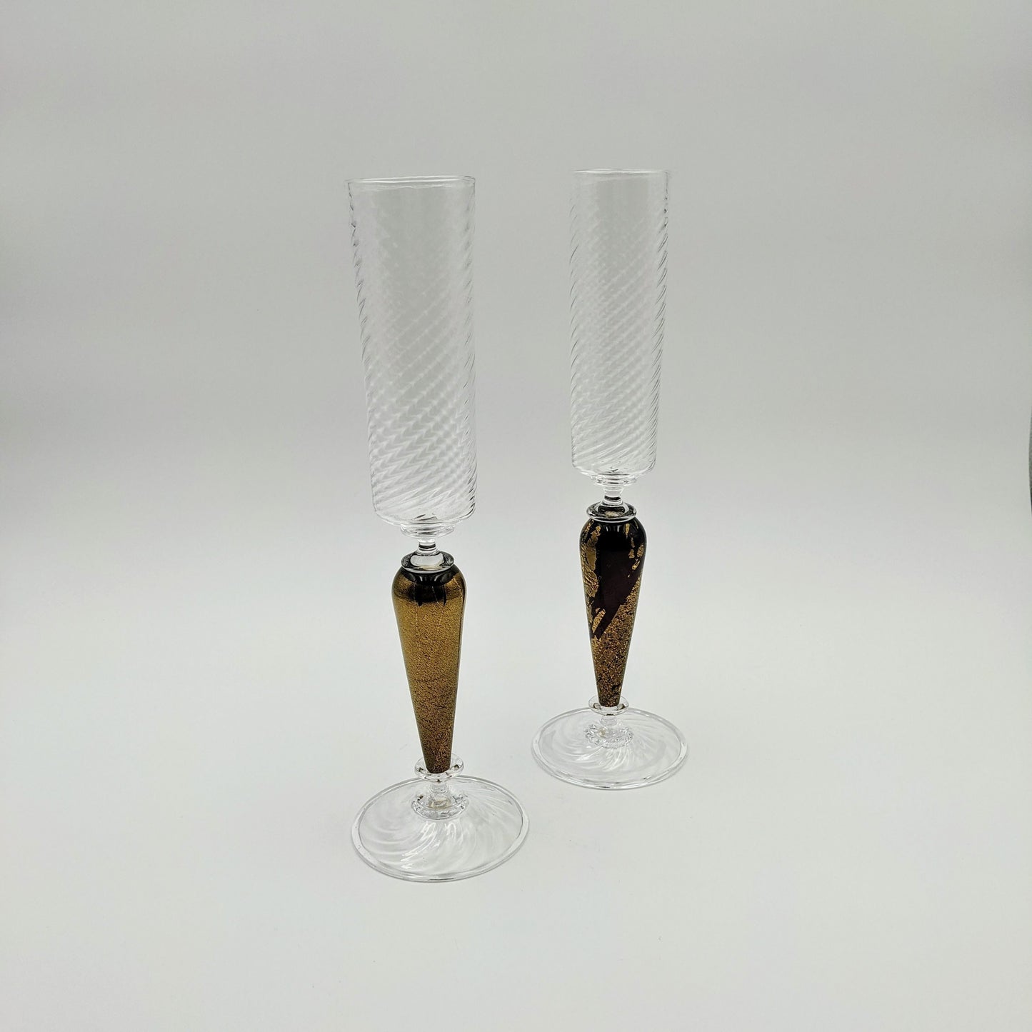 Champagne Flutes - Black and Gold