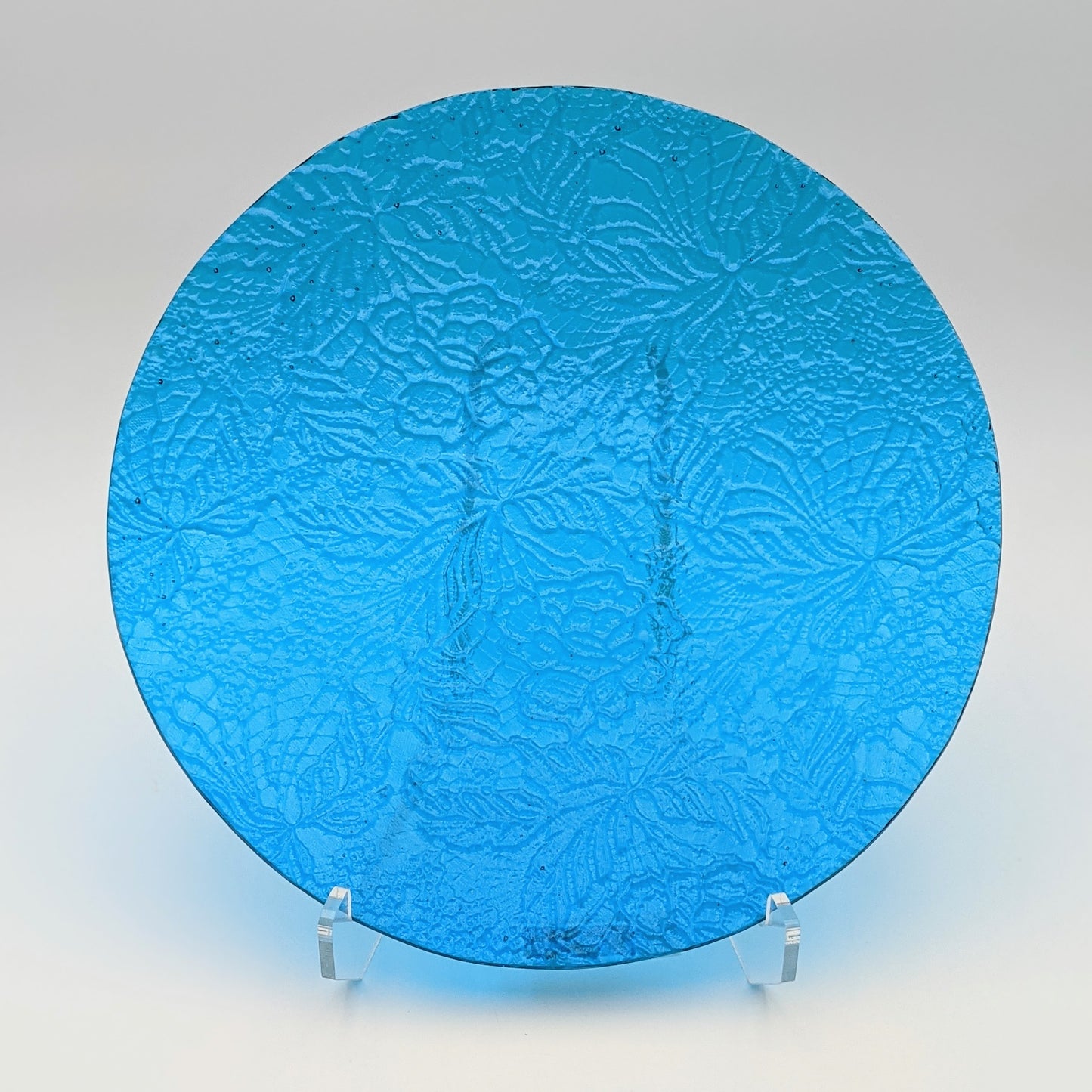 15" Lace Shallow Bowl (Sapphire)