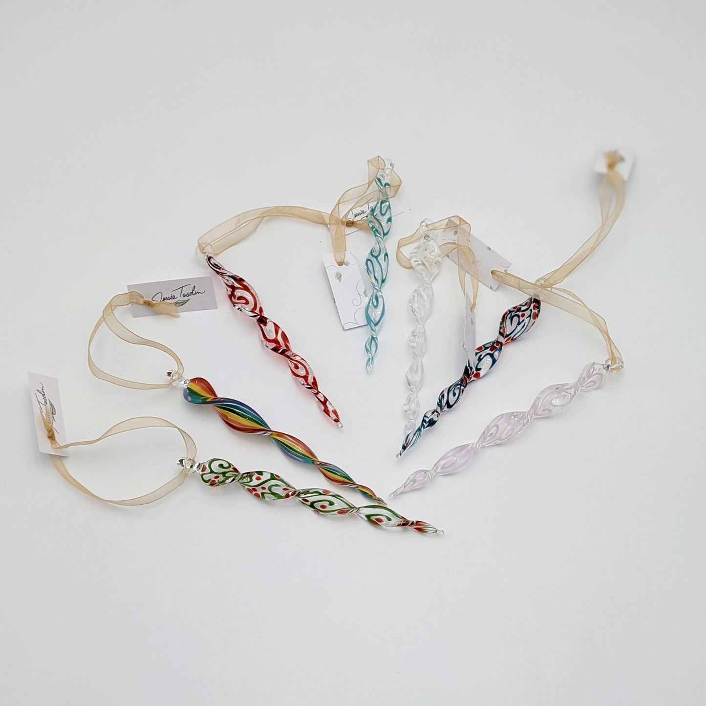 Vine Twisty Ornament