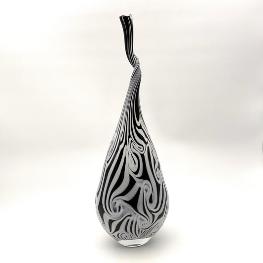 Black and White Damascus Stentor