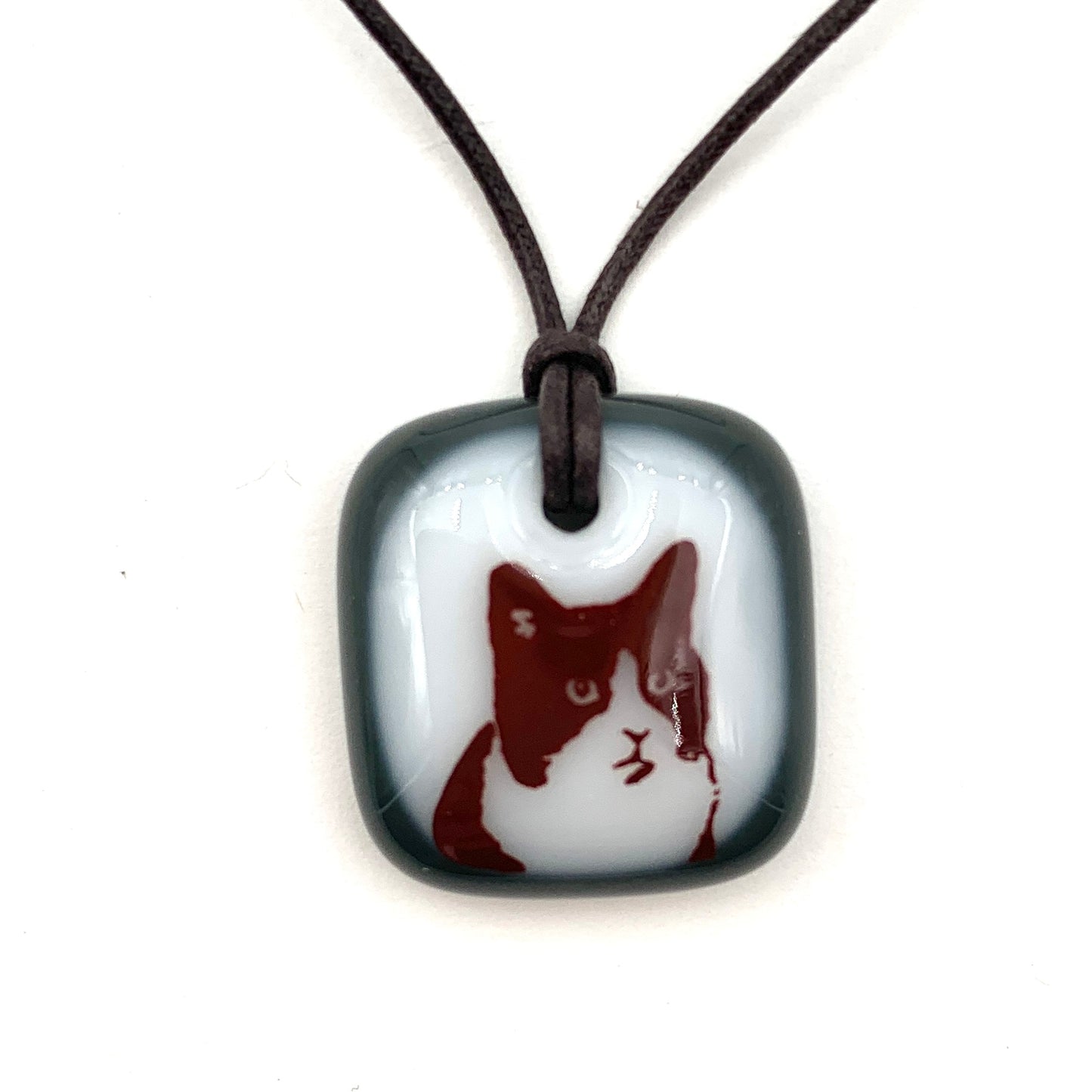 Tuxedo Cat Bust Necklace 2024