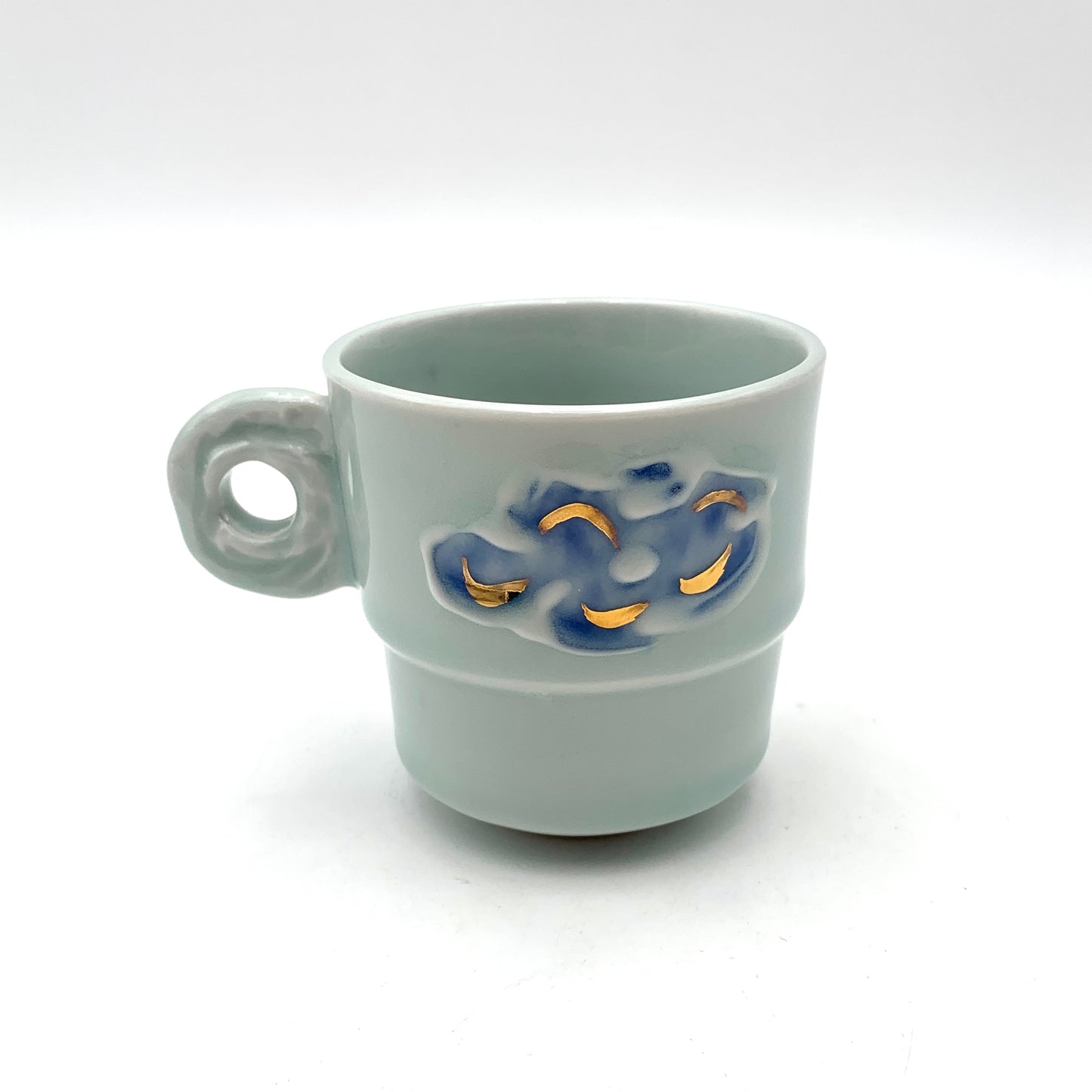 Tiered Cup with Handle 2024