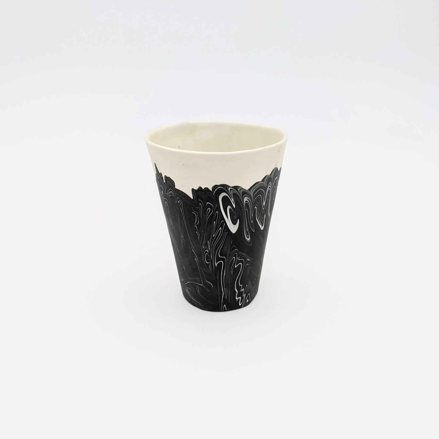 Tumbler, GLACIER (Black Porcelain/White Slip, 10 oz)