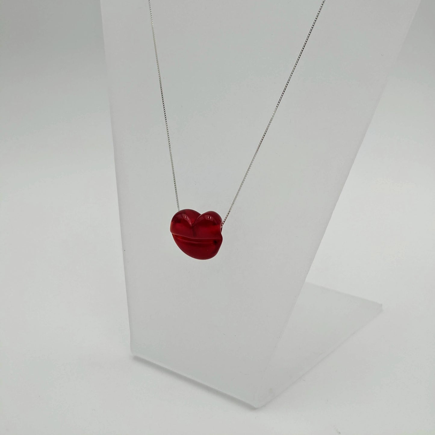 Glass Hot Lips Necklace