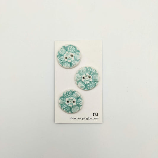 Buttons 3 pk small lace