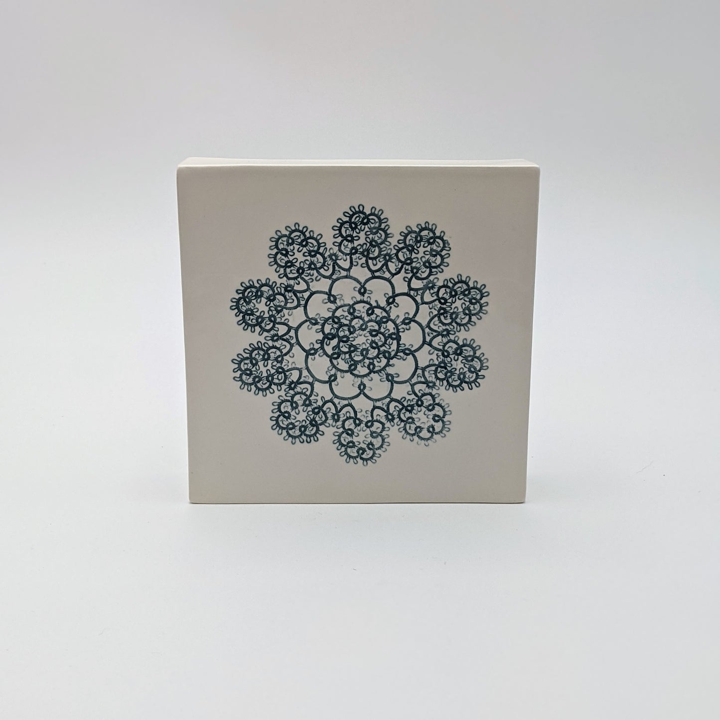 Lace Series Dolly Walled Tile